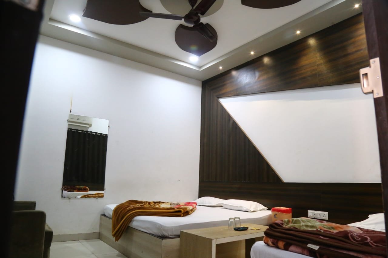 Hotel Shree DwarkaDhis Palace, Ujjain